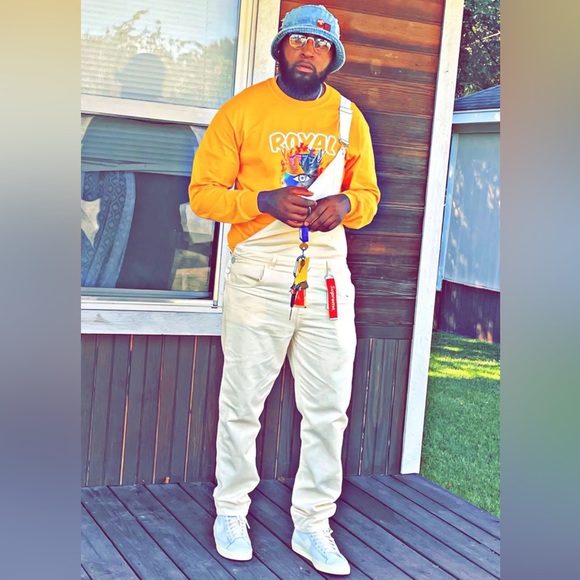 Meet your Posher, Stepheno - Picture 6 of 7